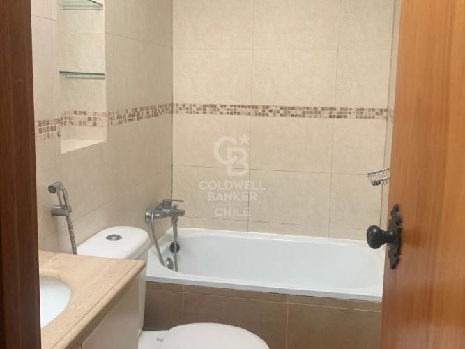 Amplia Casa Esquina Comercial Limache