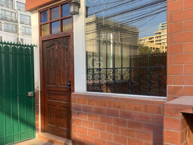 Amplia Casa Esquina Comercial Limache