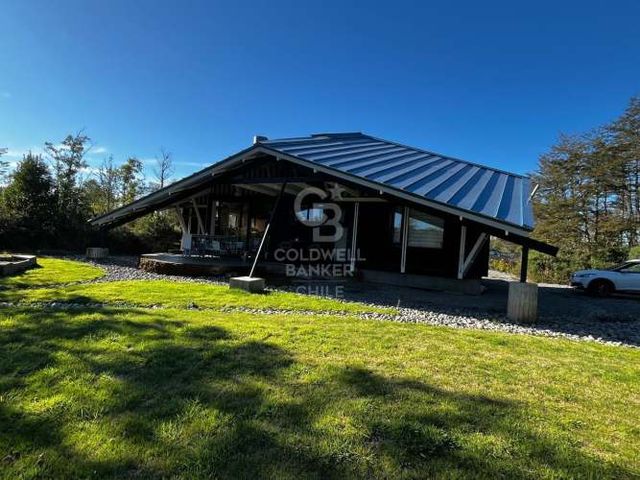 Moderna casa en Reserva de frutillar