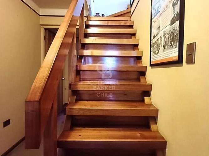 AMPLIA Y CON EXCELENTE UBICACIÓN