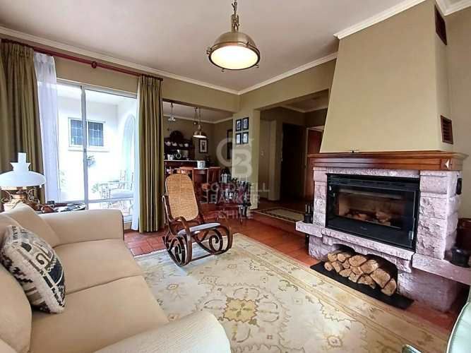 AMPLIA Y CON EXCELENTE UBICACIÓN