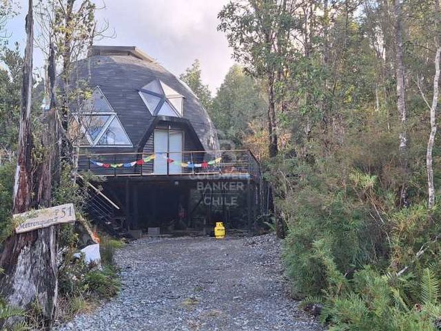 Maravilloso Domo en parcela.