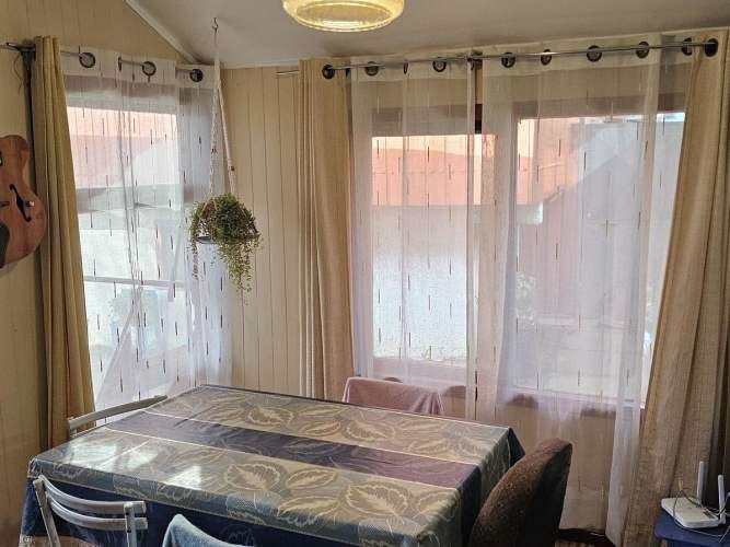 Casa c/cabaña independiente en ubicación estratégica