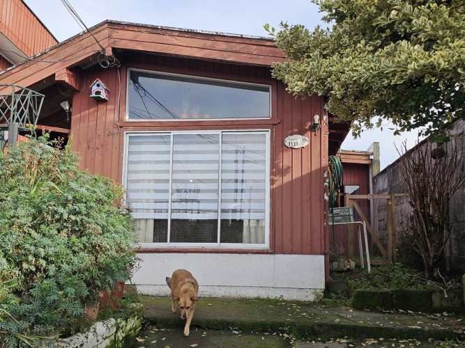 Casa c/cabaña independiente en ubicación estratégica