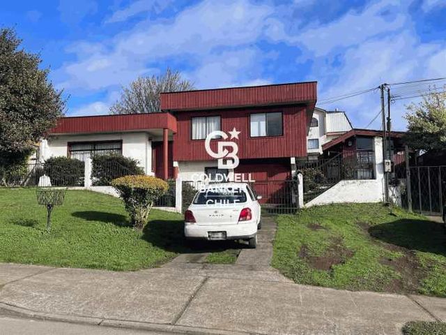 Casa c/cabaña independiente en ubicación estratégica