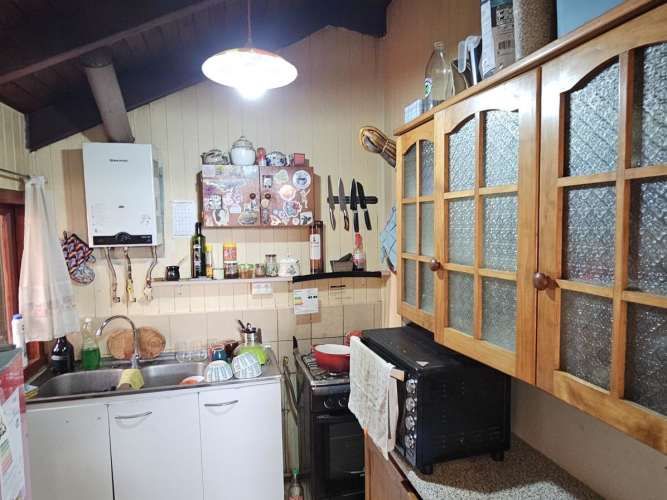 Casa c/cabaña independiente en ubicación estratégica