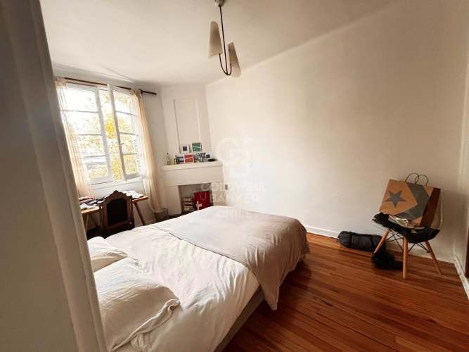 Casa Barrio Italia, Comercial o Habitacional