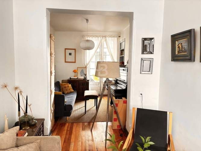 Casa Barrio Italia, Comercial o Habitacional