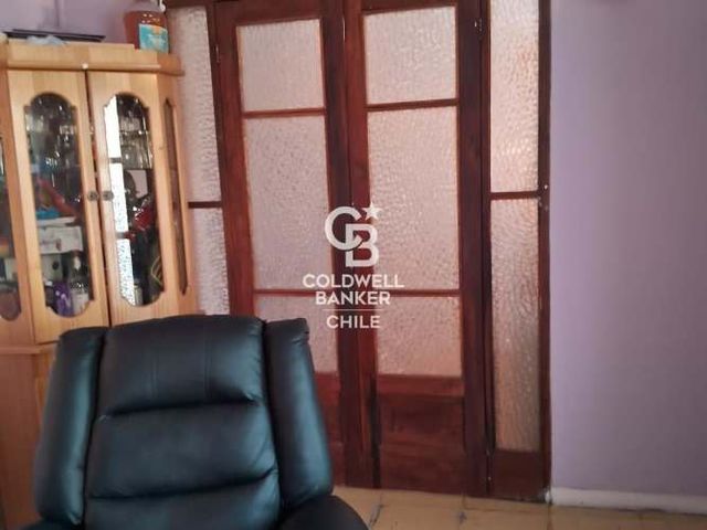 Casa Centro de Quilpué con Amplios Espacios