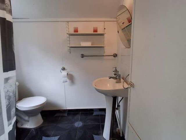 Casa Centro de Quilpué con Amplios Espacios