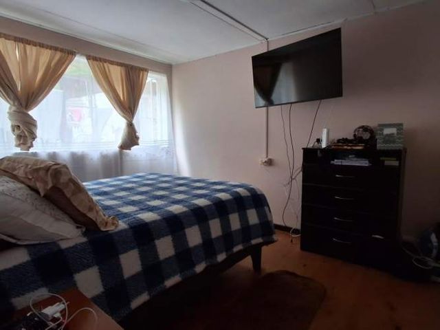 Casa Centro de Quilpué con Amplios Espacios