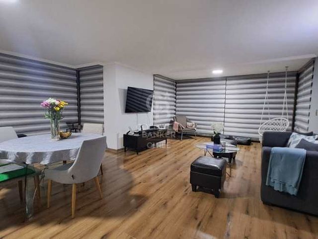 Colegio Alianza Francesa, Vitacura con Vespucio