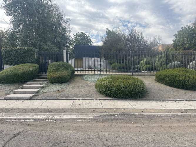 Exclusiva casa frente a cancha de Polo en Chicureo