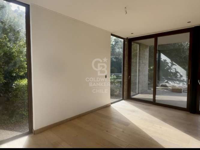 Exclusiva casa frente a cancha de Polo en Chicureo