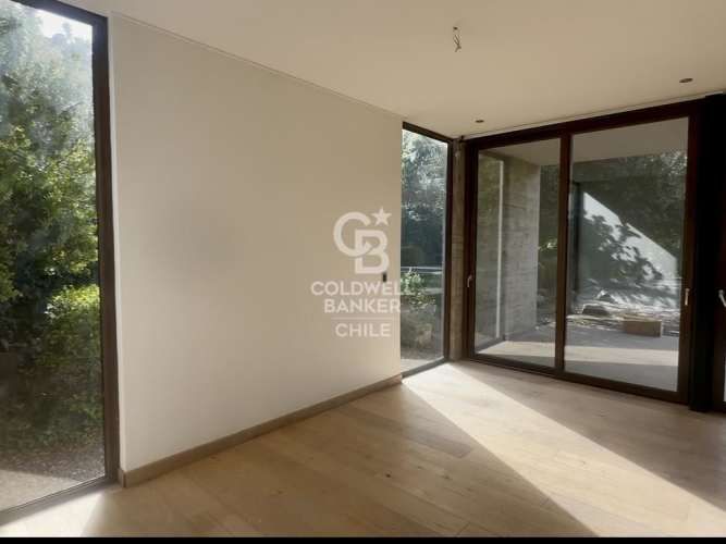 Exclusiva casa frente a cancha de Polo en Chicureo