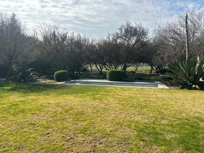 Exclusiva casa frente a cancha de Polo en Chicureo