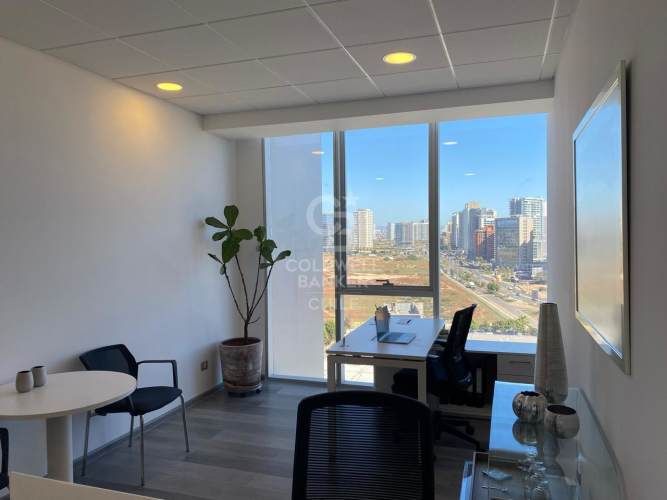 Oficina Moderna  en Ubicación Privilegiada