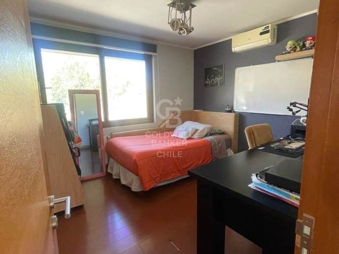 Gran casa Bosques de Piedra Roja, Chicureo