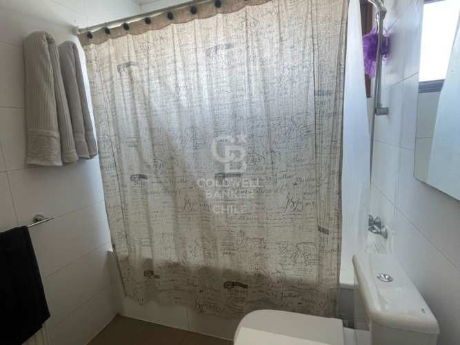 Gran casa Bosques de Piedra Roja, Chicureo