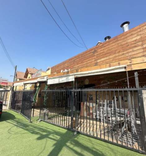 LOCAL COMERCIAL Consistorial con Antupiren Local Comercial 112m2