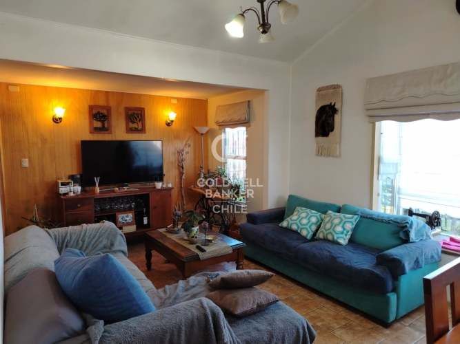 Hermosa casa de esquina en Mirasur