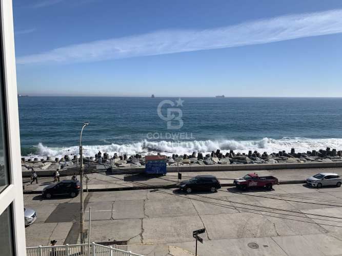 Viña del Mar, primera línea, vista despejada.