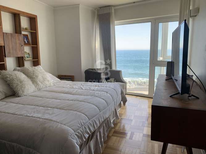 Viña del Mar, primera línea, vista despejada.