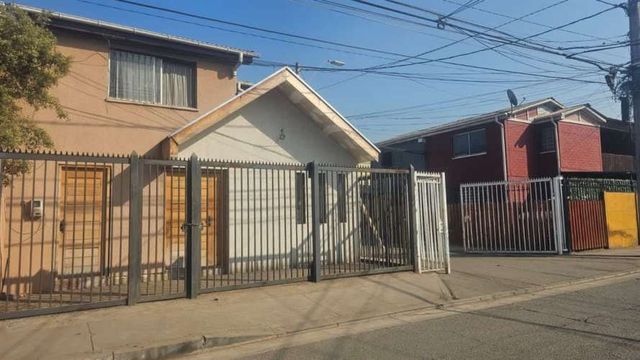 CASA PUERTO DE VALPARAISO / LO MARCOLETA