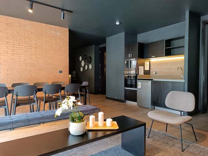 Til Til 1980 (1 Est /1 Bod) [826-1]