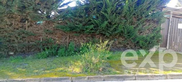 CASA plaza de el quisco