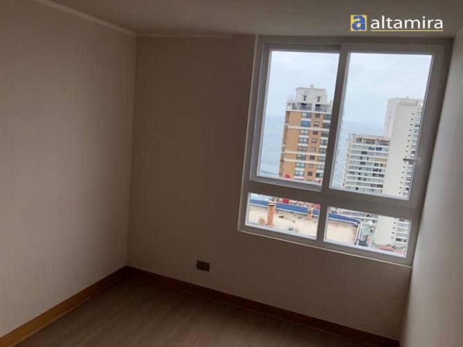 DEPARTAMENTO Edificio Costa Cavancha - Piso 25 (Vista frente a Playa Cavancha)
