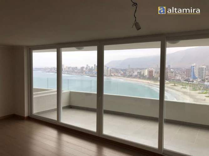 DEPARTAMENTO Edificio Costa Cavancha - Piso 25 (Vista frente a Playa Cavancha)