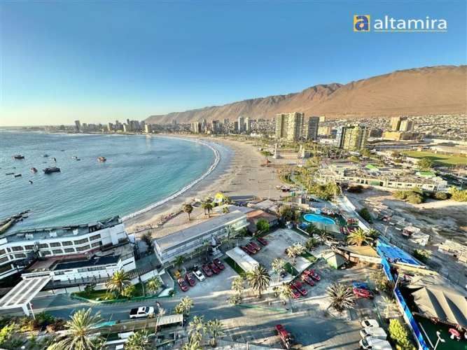 DEPARTAMENTO Edificio Costa Cavancha - Piso 25 (Vista frente a Playa Cavancha)