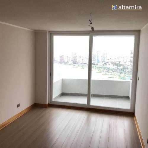 DEPARTAMENTO Edificio Costa Cavancha - Piso 25 (Vista frente a Playa Cavancha)