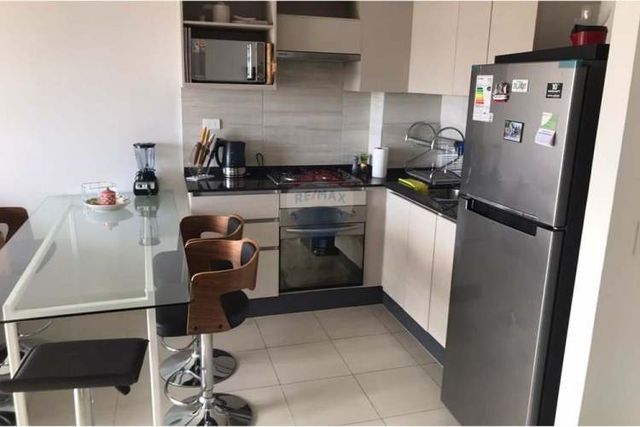 Departamento en exclusivo condominio, algarrobo