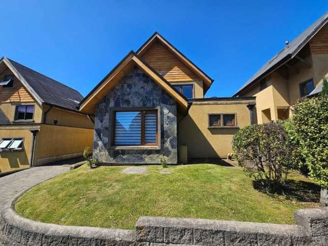 venta casa 3D 3B en condominio Andalue (112659)