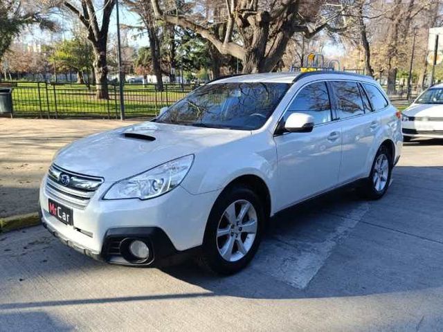 SUBARU OUTBACK 2015