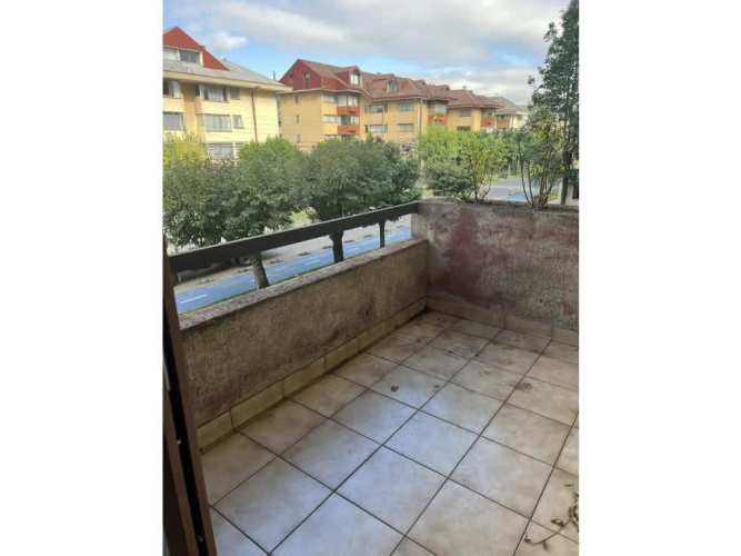 VENDE Departamento en calle Hochstetter, Temuco.