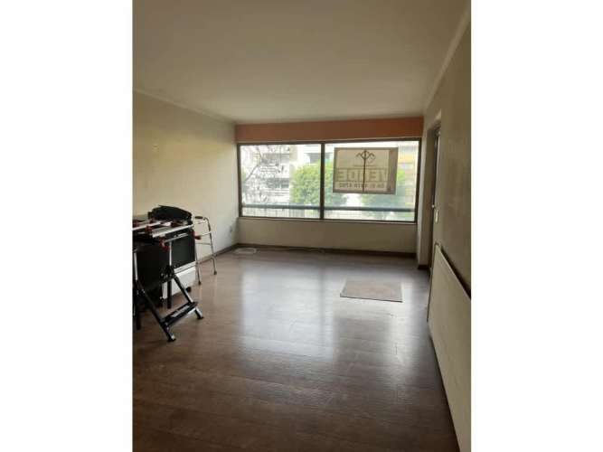 VENDE Departamento en calle Hochstetter, Temuco.