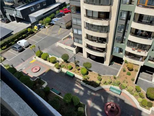 VENDE Departamento en calle Hochstetter, Temuco.