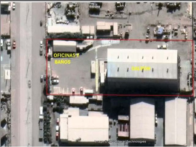 Nestor del Fierro, parque industrial sector La Negra