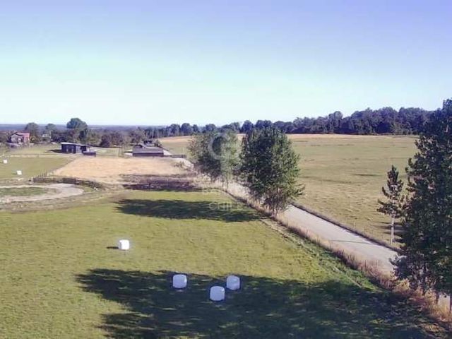Rebajadas Nueva Branau cercana a nuevo colegio.