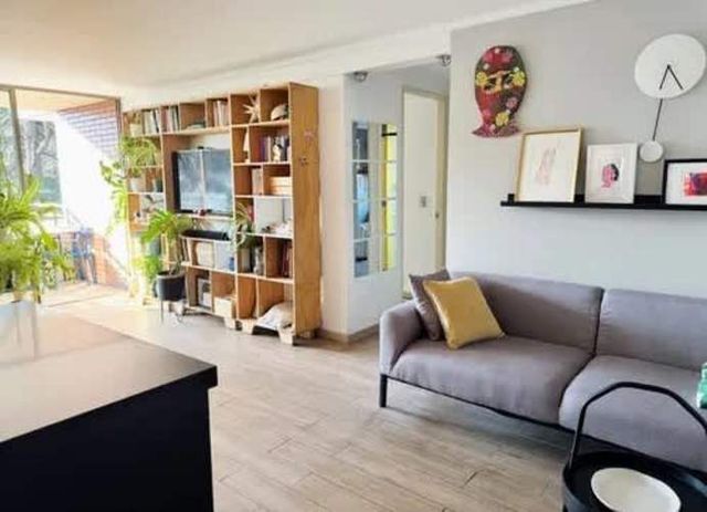 DEPARTAMENTO Pedro de Valdivia / Darío Urzúa