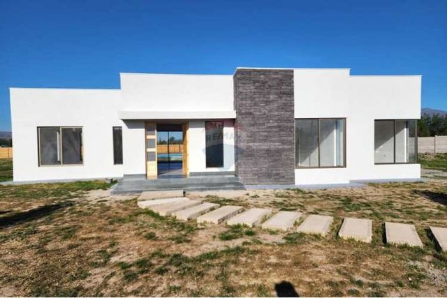 Venta de parcela con casa en coinco