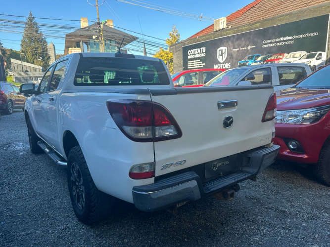 MAZDA BT-50 2020