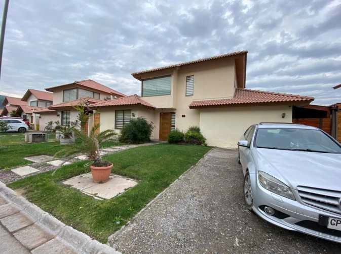 CONECTIVIDAD A SANTIAGO, CARRETERA SAN MARTIN, RUTA 5 Y AUTOPISTA NOR ORIENTE