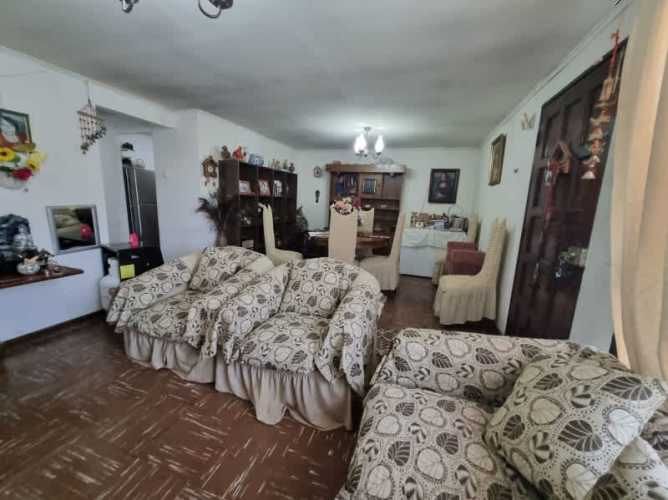 Casa solida 1 piso, gran patio, Padre Hurtado