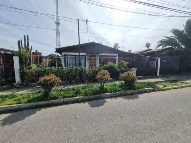 Casa solida 1 piso, gran patio, Padre Hurtado