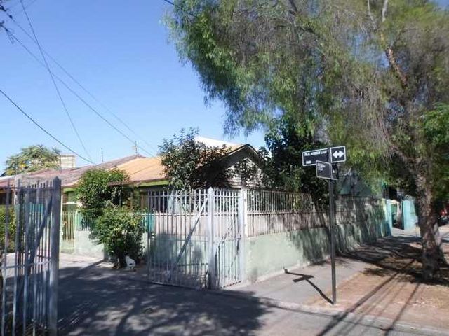 CASA LAZO 1568  EN SAN MIGUEL , 4D+2B+2E