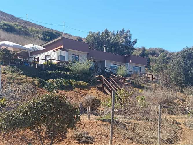 CASA Hermosa casa de 140mt2 construidos en 5005mt2 de terreno, en el exclusivo Fundo Loreto